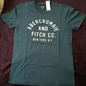 Abercrombie & Fitch tee